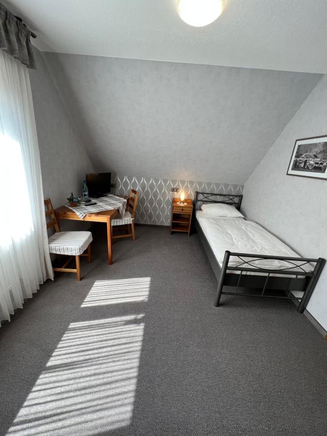 Aparts4Ring Nuerburg Extérieur photo